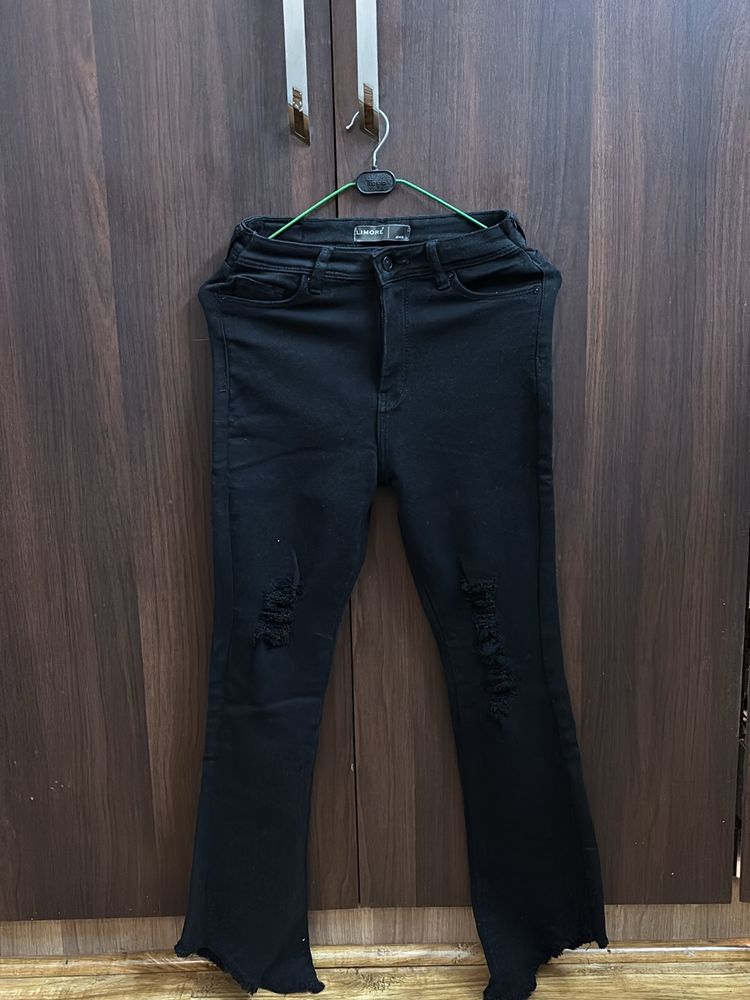 Black Flared Rugged Jeans