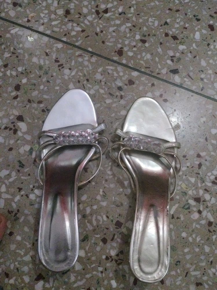 Silver Party Wear Sandles For Ladies