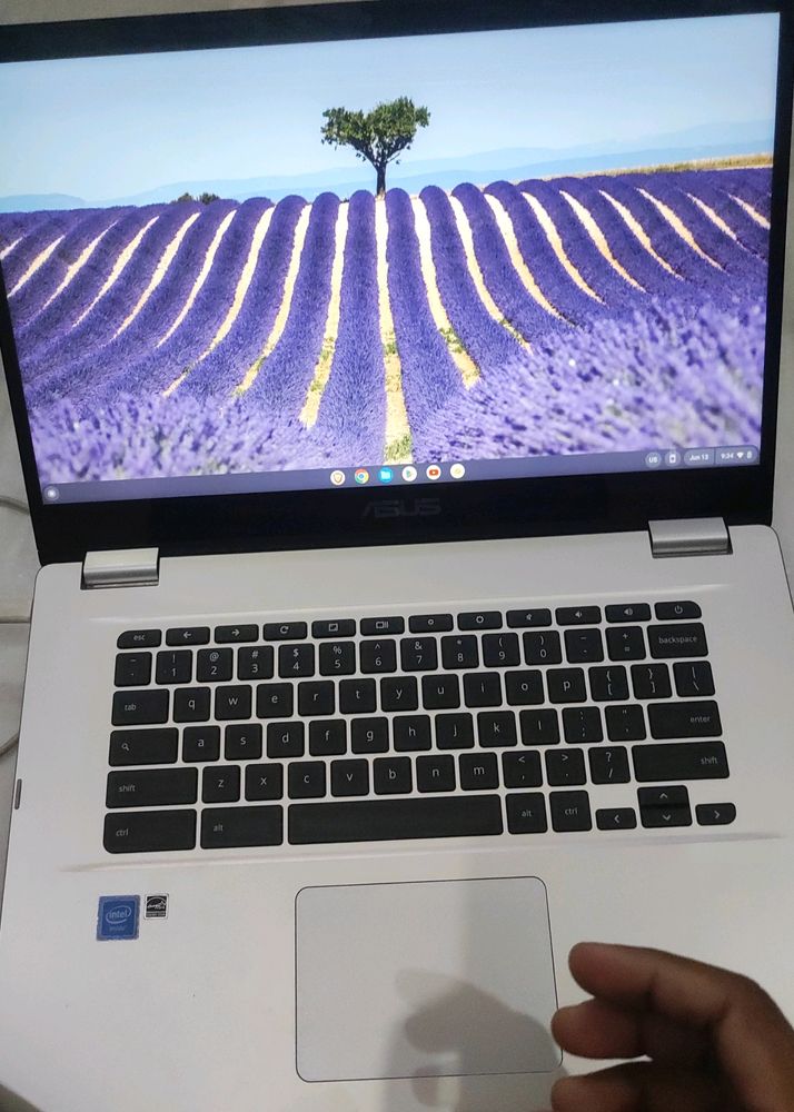 ASUS Chromebook In Excellent Condition