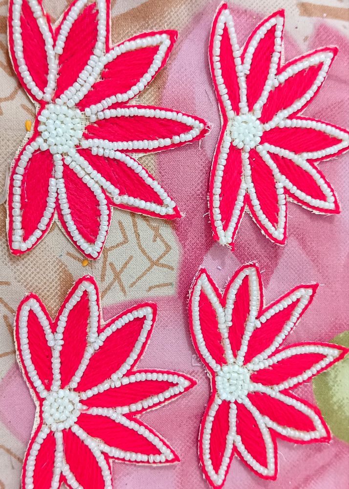 4 Pc Red Lotus Patches