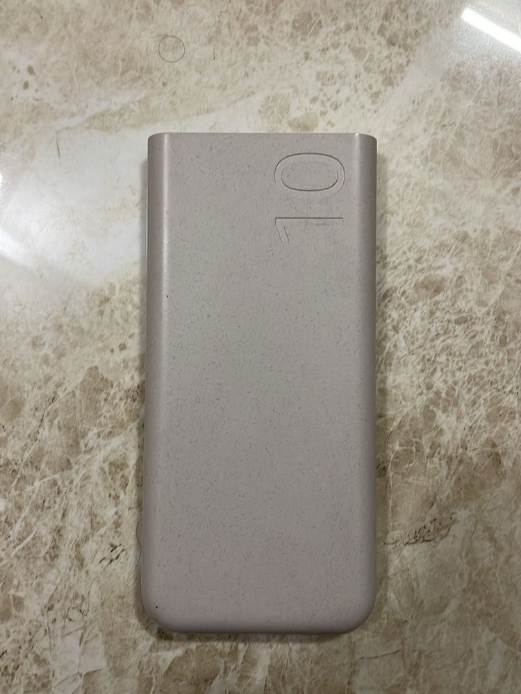 Samsung 10,000 mAh Power Bank