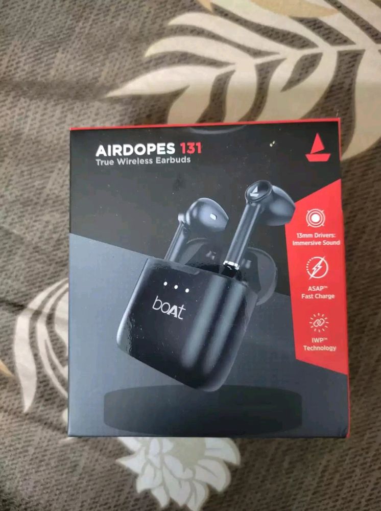 boAt Airdopes 131 Bluetooth Earphones