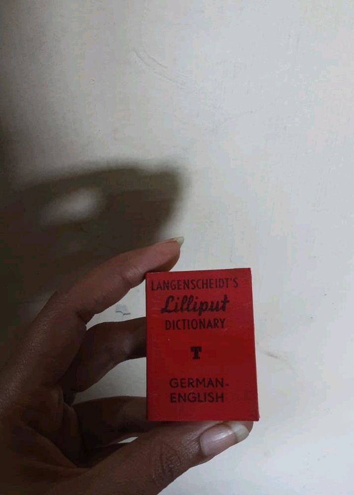 Mini German English Dictionary