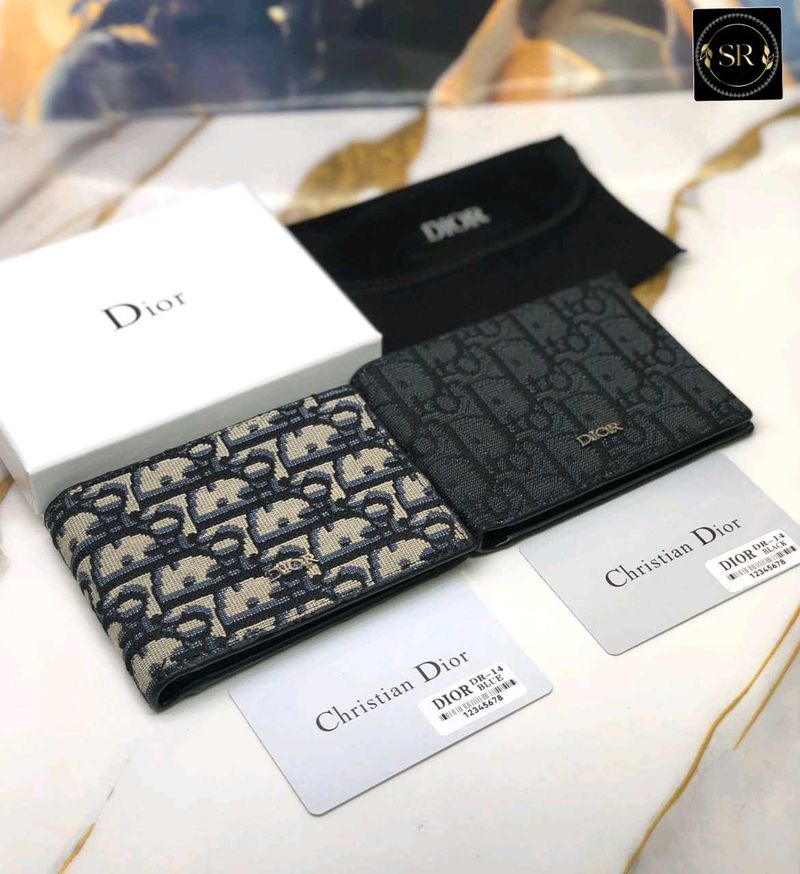 CHRISTIAN DIOR MENS WALLET WITH BOX