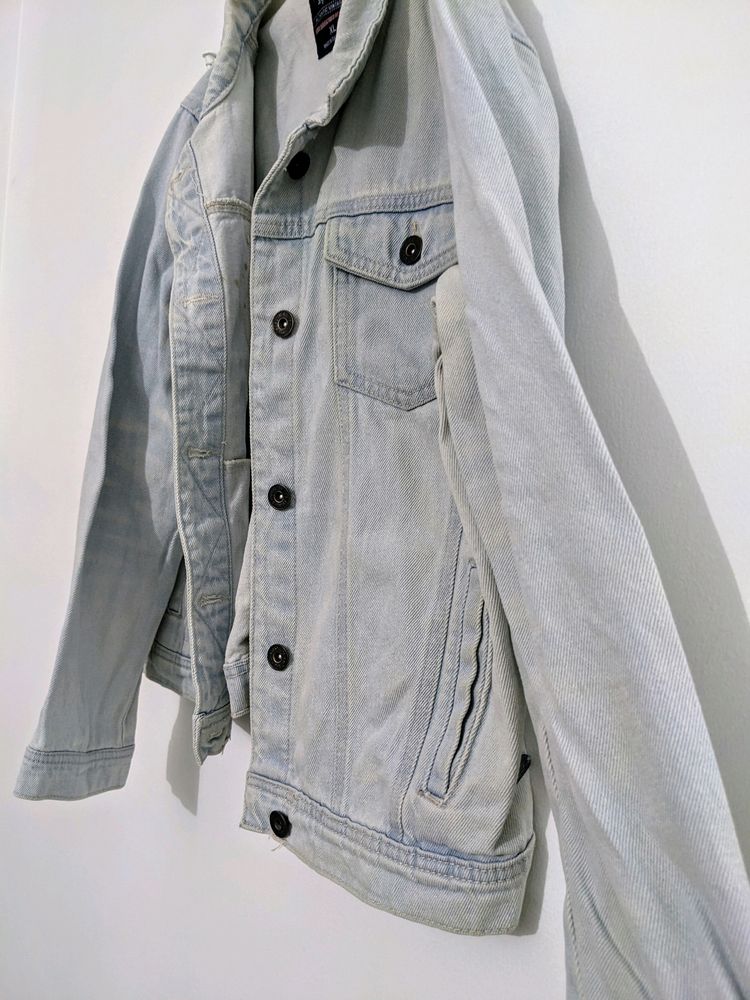 Roadster Light Blue Denim Jacket - Size XL