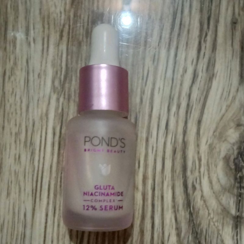 Pond's Gluta Niacinamide 12% Serum