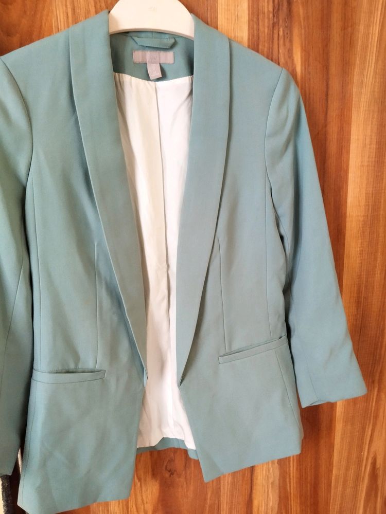 H&M Slim Fit Blazer Xs