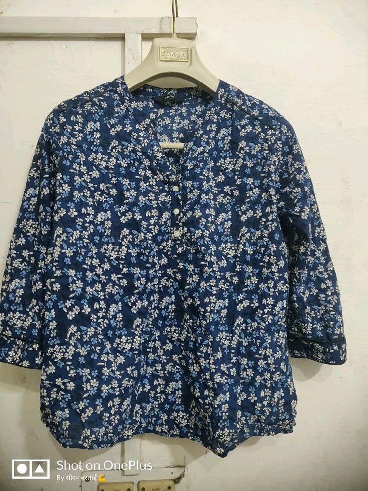 MAX Floral Printed Top