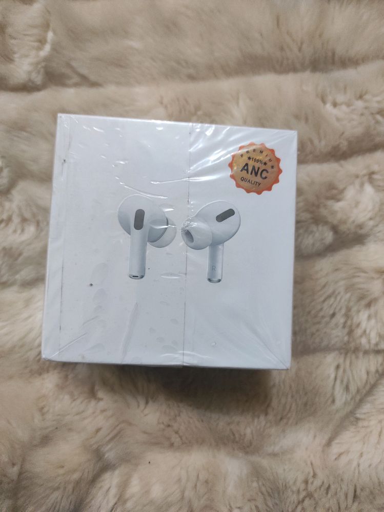 🚨Air Pods🚨 And Fire Bolt Earbuds