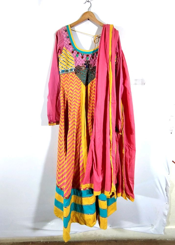 Multi Printed Kurta Set (Women's)