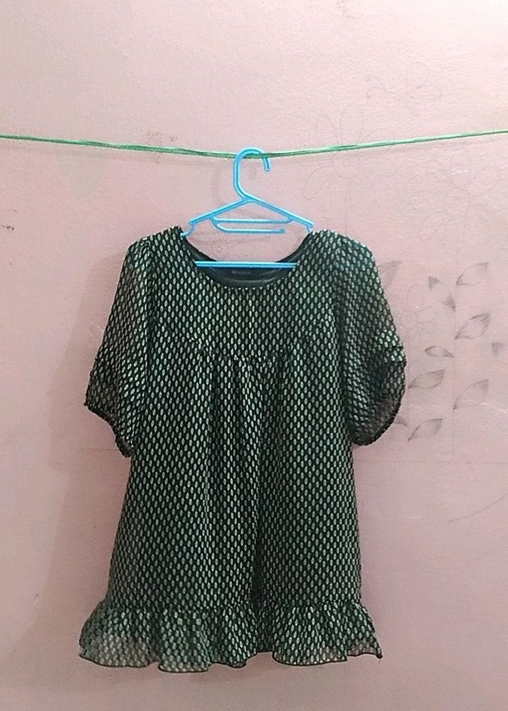 women polka top