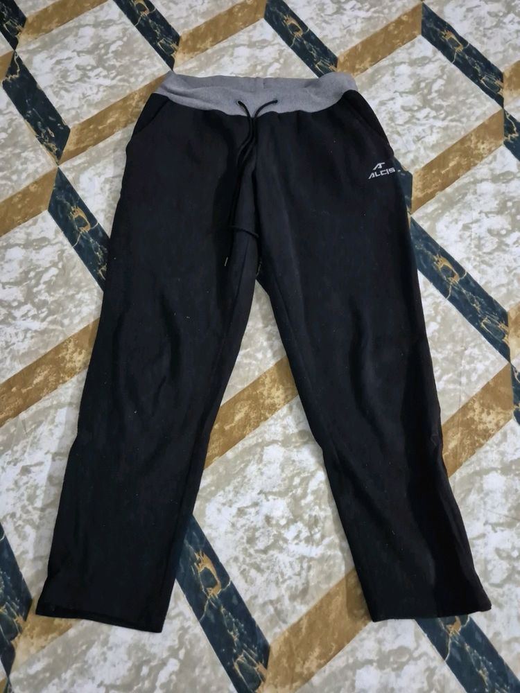 Black Trackpants