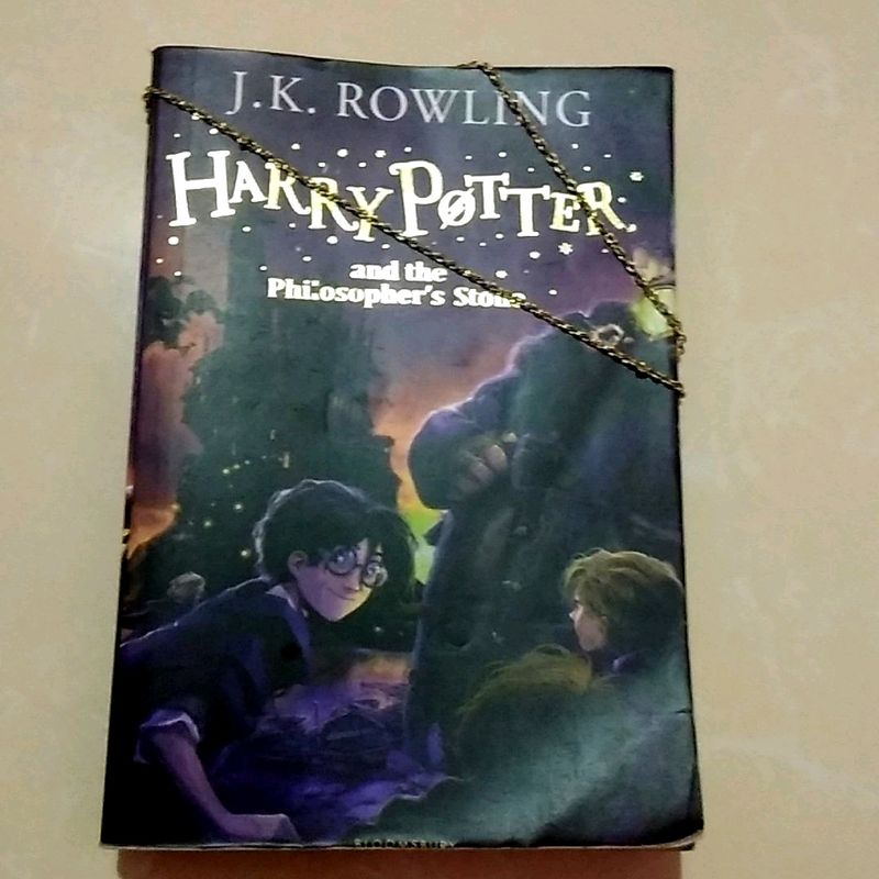HARRY POTTER Philosophers Stone     J.K Rowling