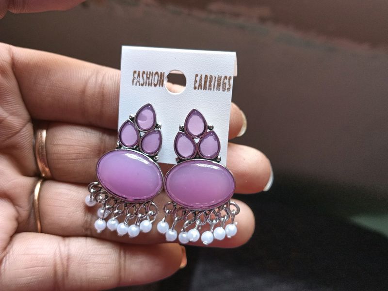 Lilac Earring