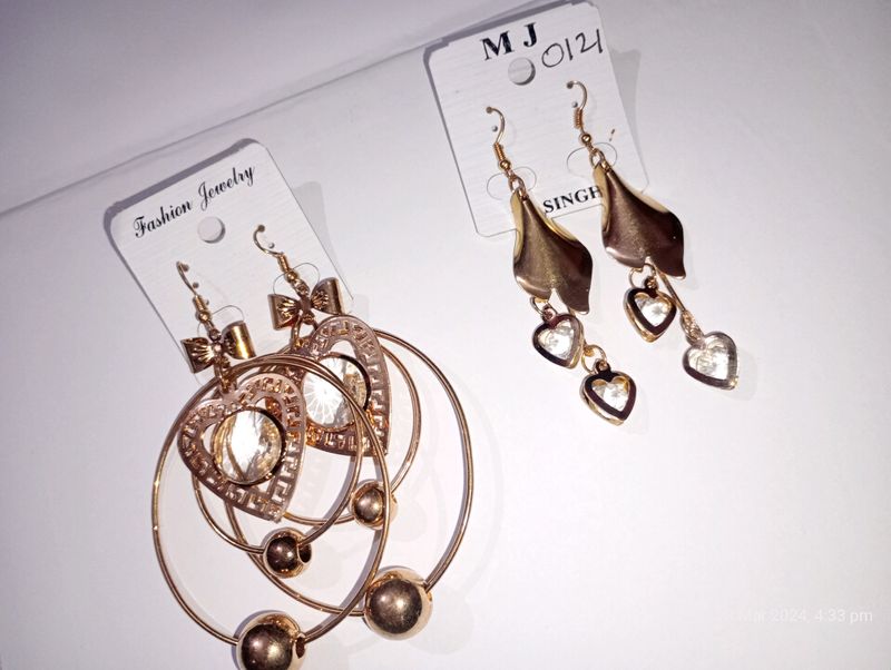 Set Of Two Golden Party Earrings