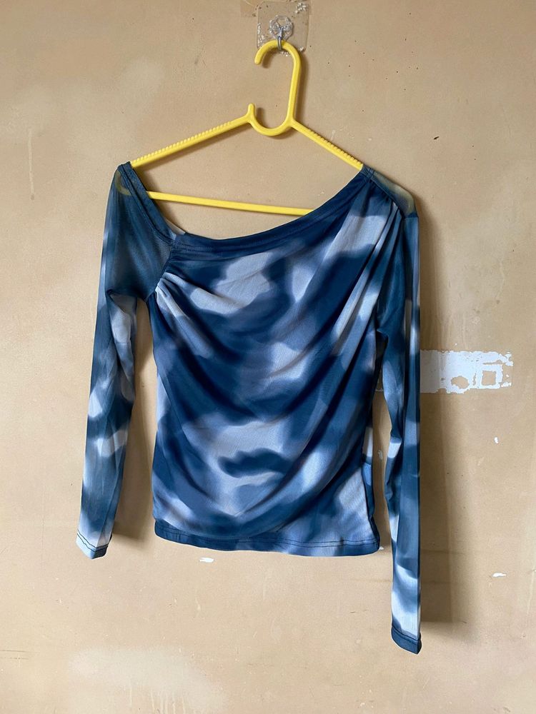 Abstract One Shoulder Top