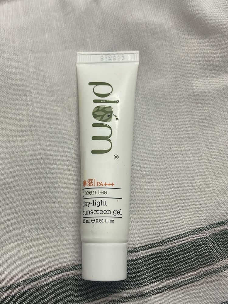 Plum tea Tree Sunscreen gel