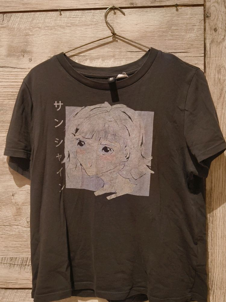 H&M Anime T Shirt