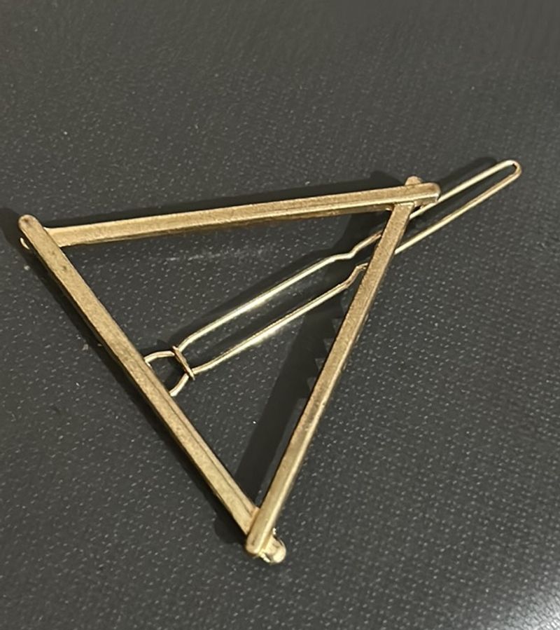 Triangle Clip