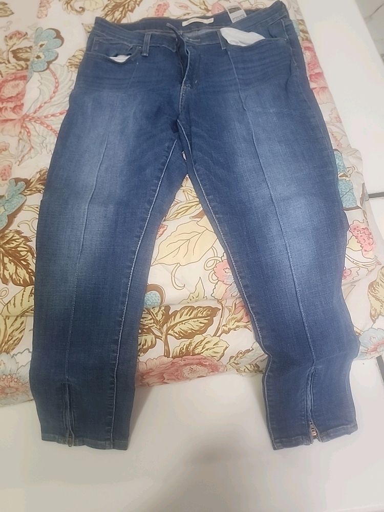 Levi's Jeans