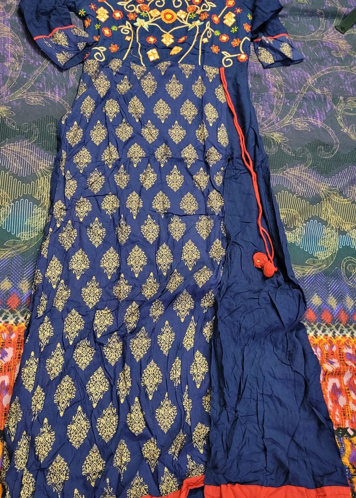 Full Length Kurti With Slit On Slide