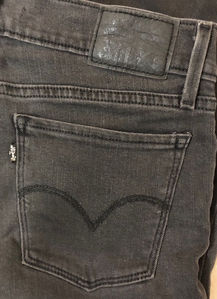 LEVI’S Jeans