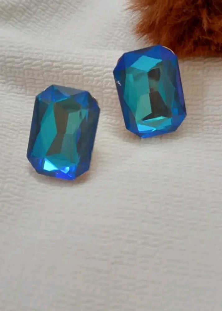 Blue crystal jewelry