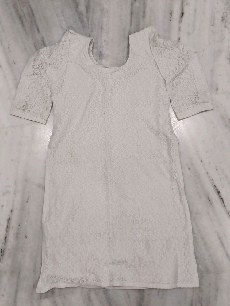 A Simple White Kurti