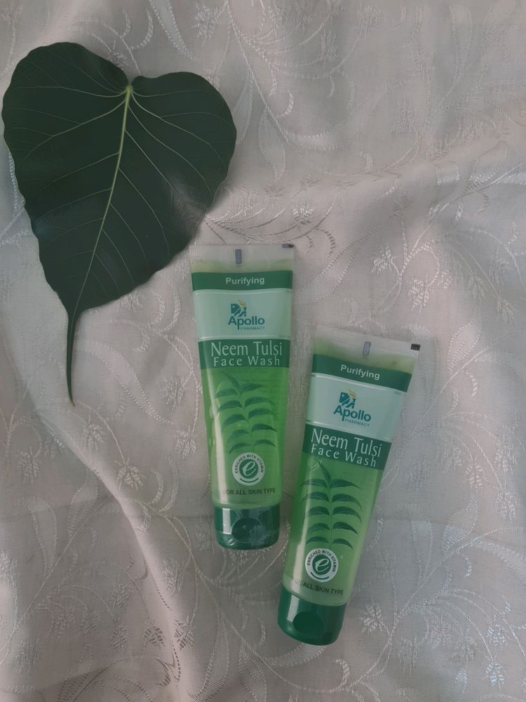 Combo Of 2 Apollo neem Tulsi Face wash