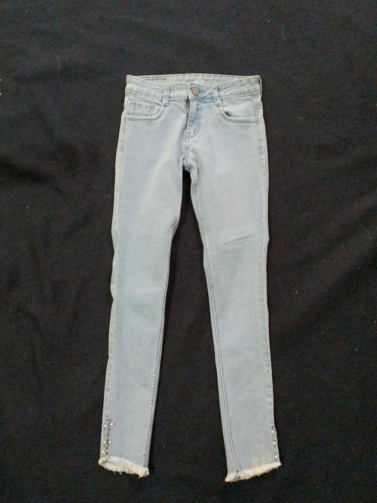 Un Used Jeans