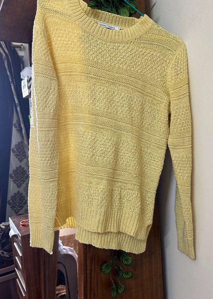 Yellow sweater