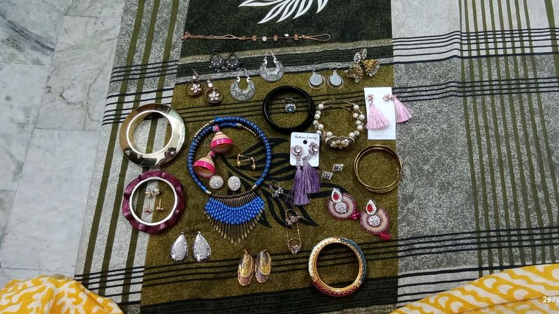 Used Earrings, Ring, Bangles,