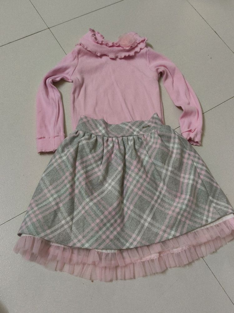 Kids Wear Set Tops And Skirt