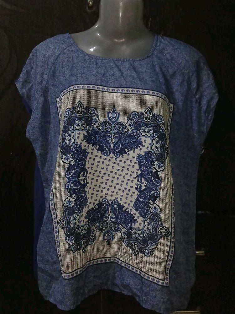 Max Trending Blue Design Top