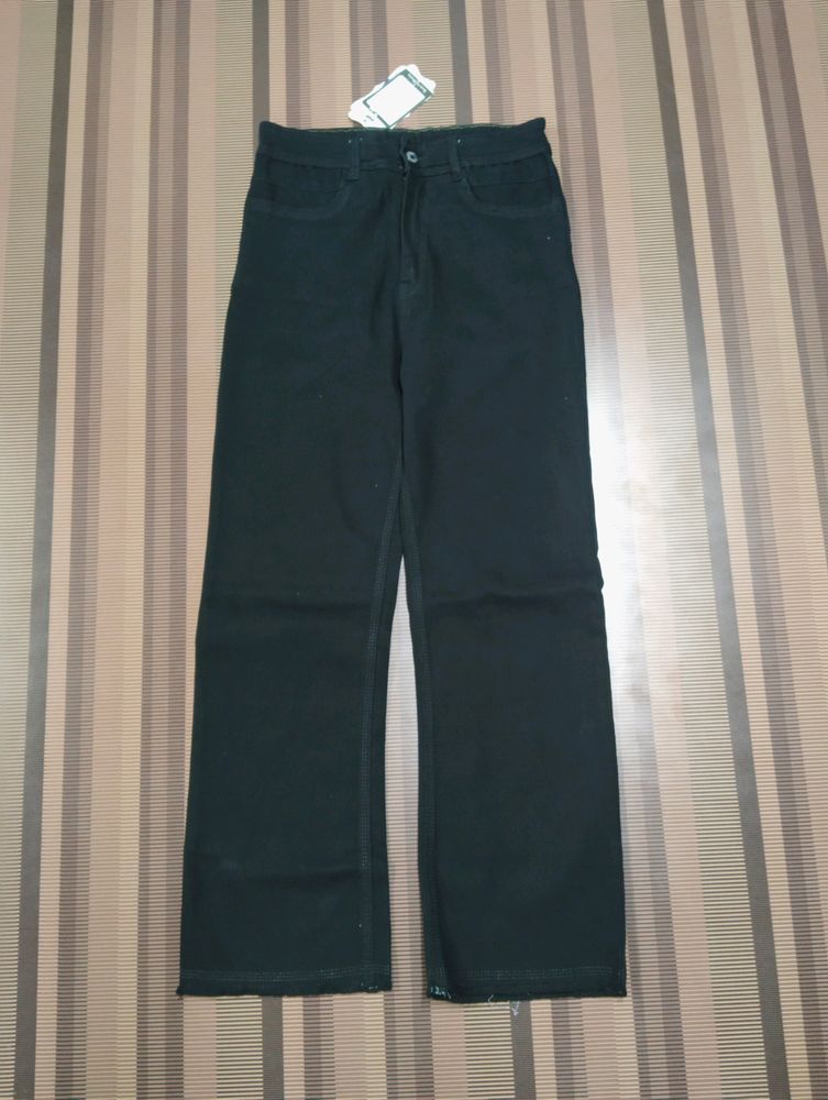 V-69 Size-28 Straight Women Denim Jeans