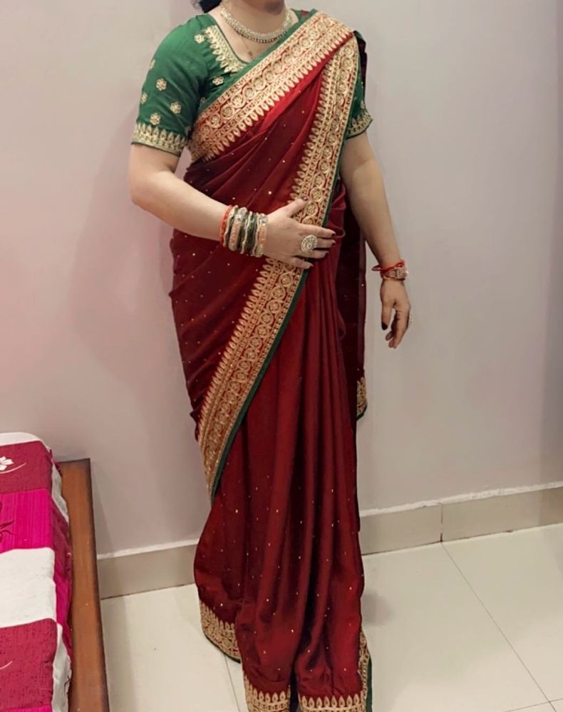 i love simple sarees,this saree was heavy!!