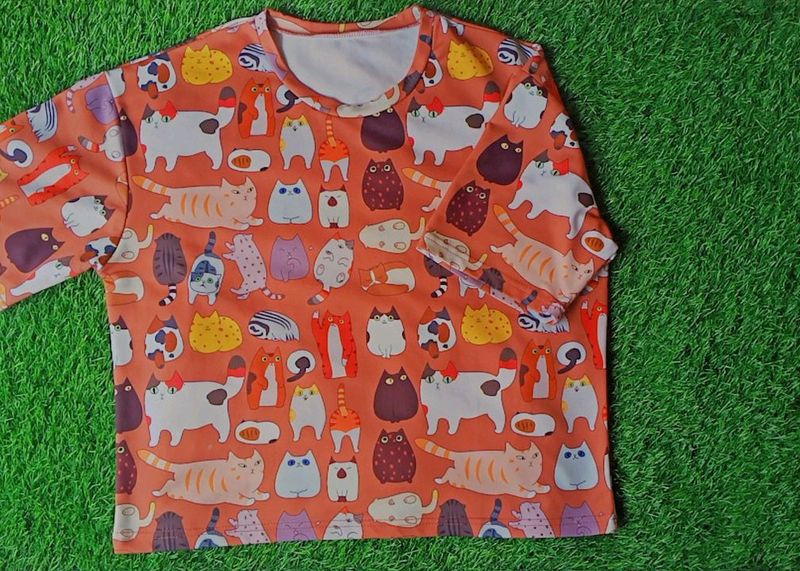 Kawaii Cat Print T-shirt (Rusty Orange)