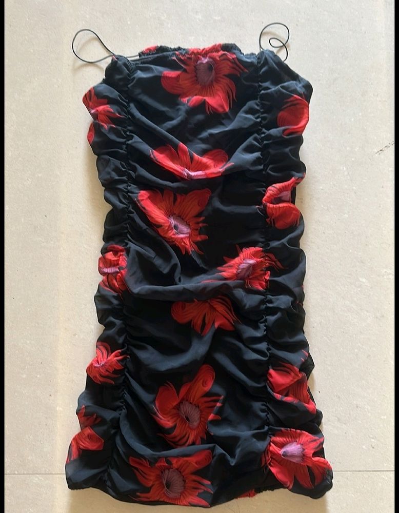 Black With Red Flowers Bodycon Mini Dress