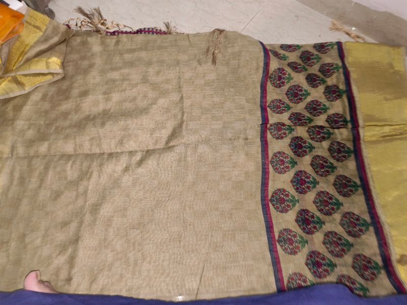 Baige Saree