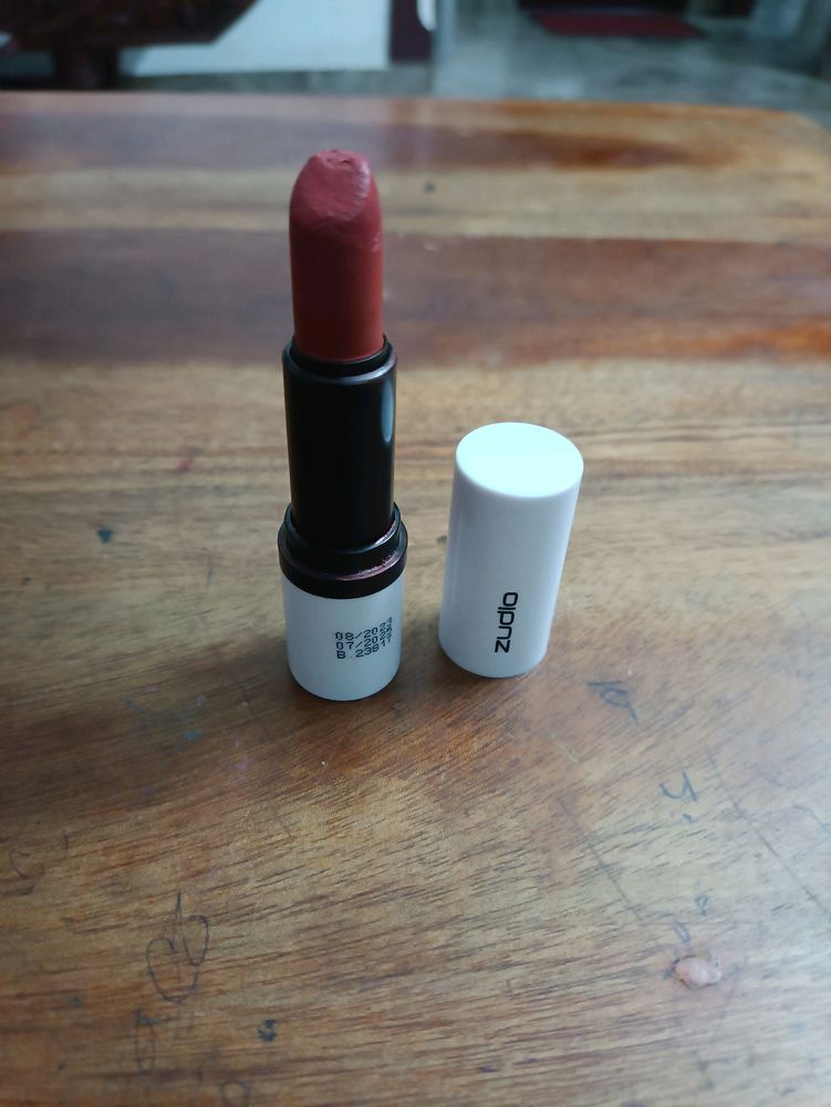 Zudio Lipstick