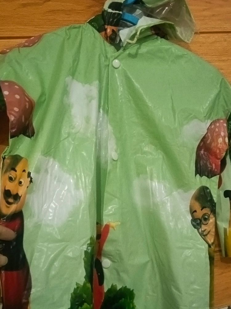 Rain Coat In Motu Patlu Print For 4 To 5 Year Kid