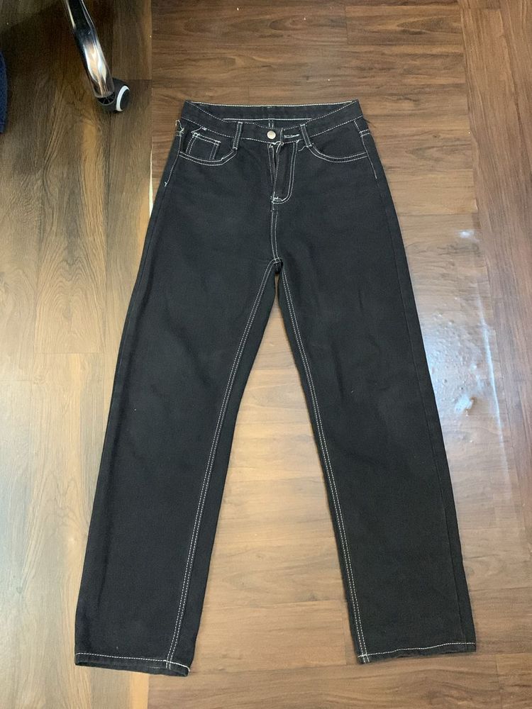 Straight Jeans From URBANIC