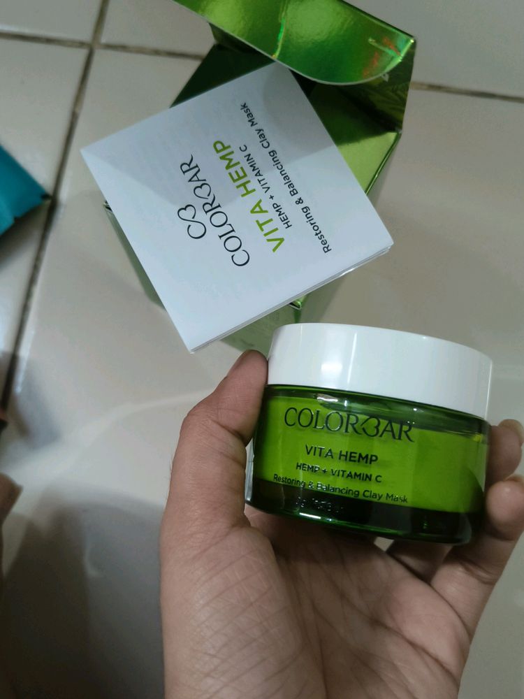 Colorbar Clay Mask Price Drop