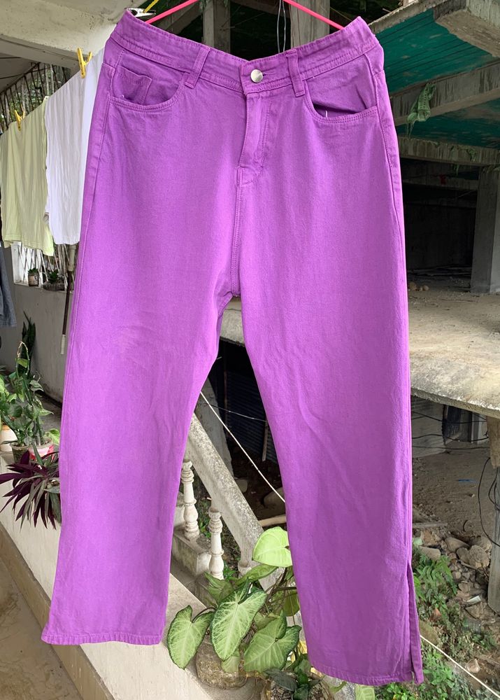 Straight Jeans💜(price Drop)