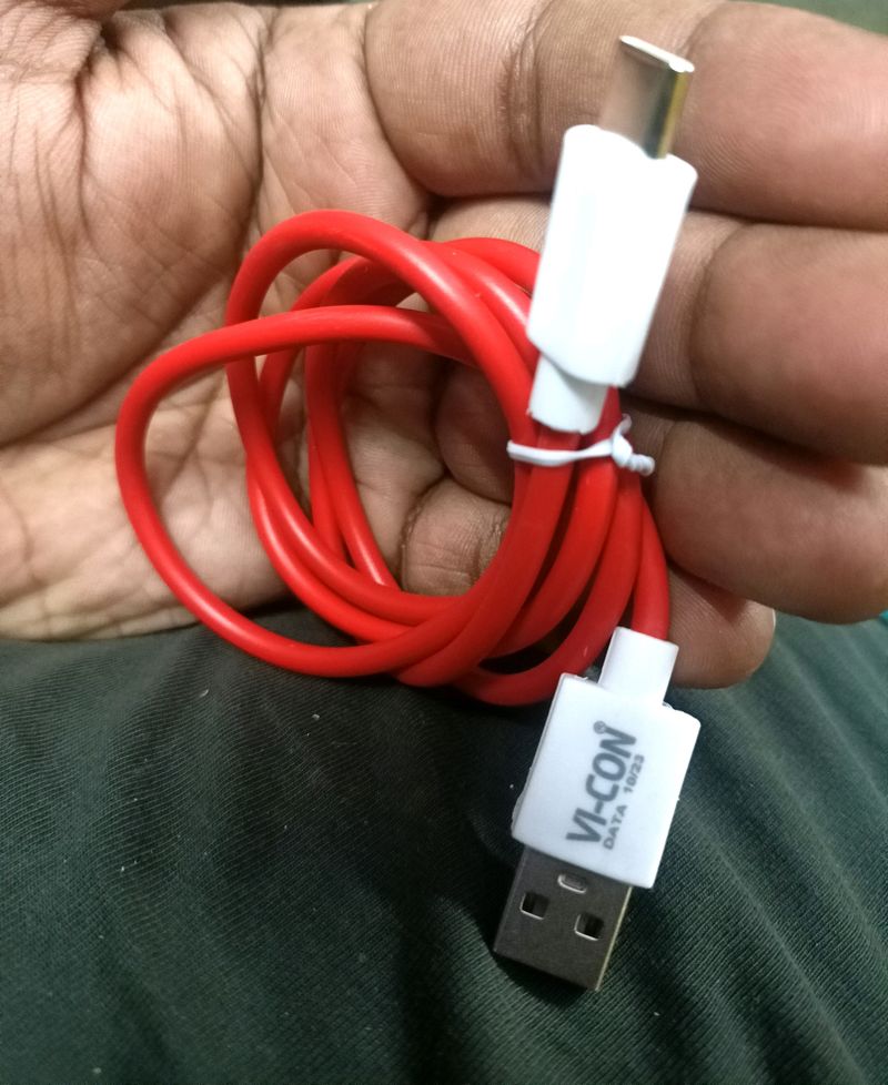 65 WALT FAST CHARGING CABLE