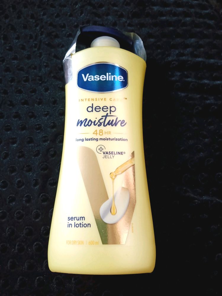 Vaseline Deep Moisture Serum In Lotion 600 ML