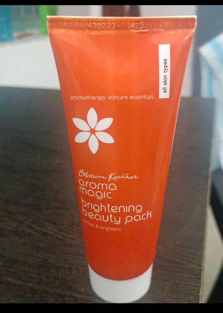 Aroma Magic Brightening Pack