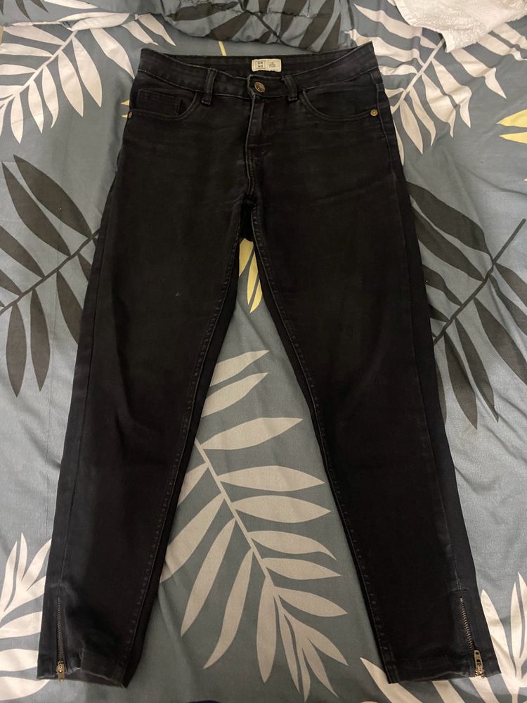 Women Black Faded Skinny Jeans Clearance Sale