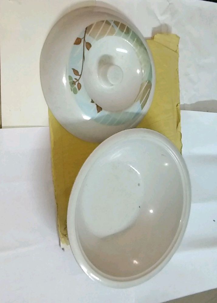 🆕🎀A 🍚Bowl With Lid Brand New From Dinner Se