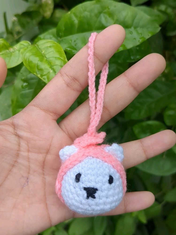 Little Crochet Cat With Hat Charm 🤍🩷